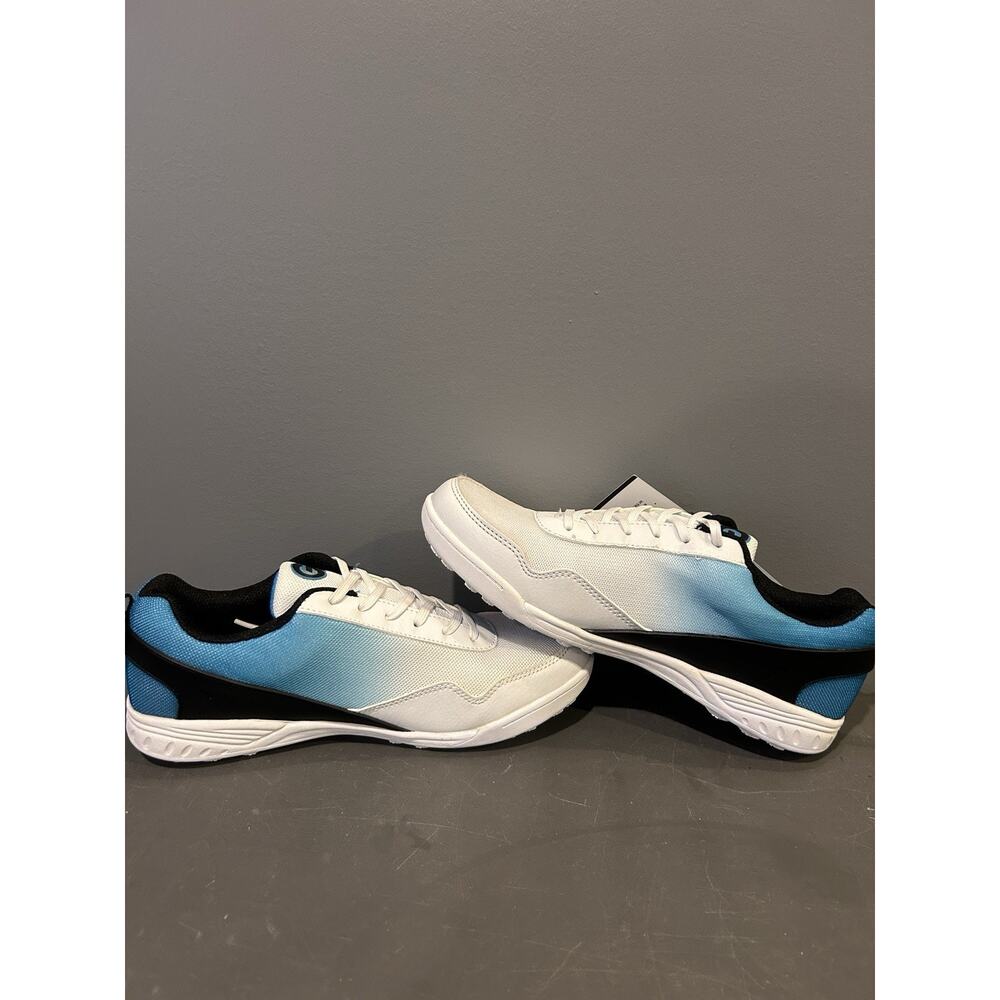 GM Cricket‎ Footwear Men's White Sport Size 6